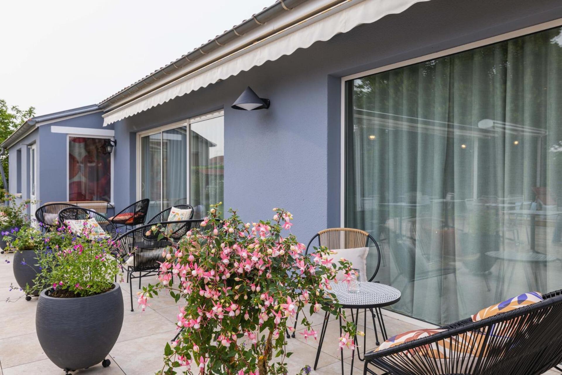 The Originals Boutique, Hotel Le Pariou, Issoire Exterior foto